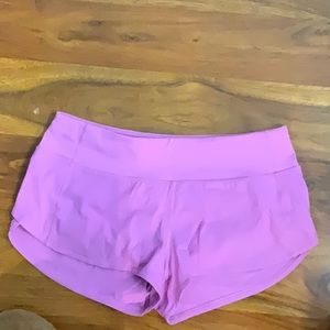 Lululemon Speed Up 2.5”, Like new, size 6.